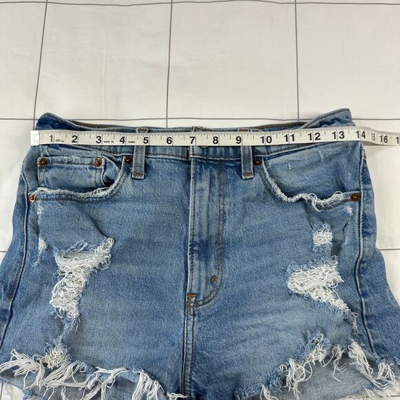 Abercrombie & Fitch Shorts Womens 27 Blue High Rise Mom Denim Distressed Raw Hem - Picture 6 of 11